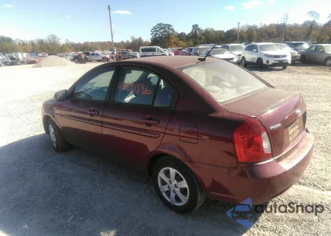 2010 Hyundai Accent Gls z USA, uszkodzony, nr VIN KMHCN4AC7AU483622